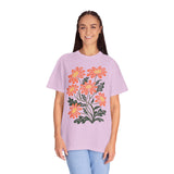 Orange Daisy Graphic Shirt, Retro Floral T-Shirt for Flower Lovers, Groovy Botanical Tee, Cheerful Garden Gift for Women and Gardeners
