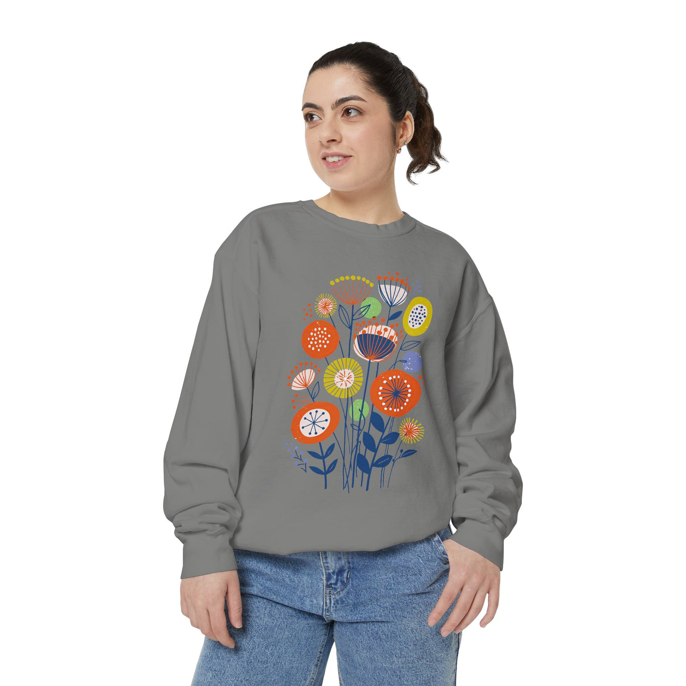 Retro Floral Graphic Sweatshirt, Colorful Botanical Pullover for Flower Lovers, Mid Century Garden Top, Cheerful Nature Gift for Her