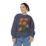 Orange Daisy Graphic Sweatshirt, Retro Floral Pullover for Flower Lovers, Groovy Botanical Top, Cheerful Garden Gift for Women