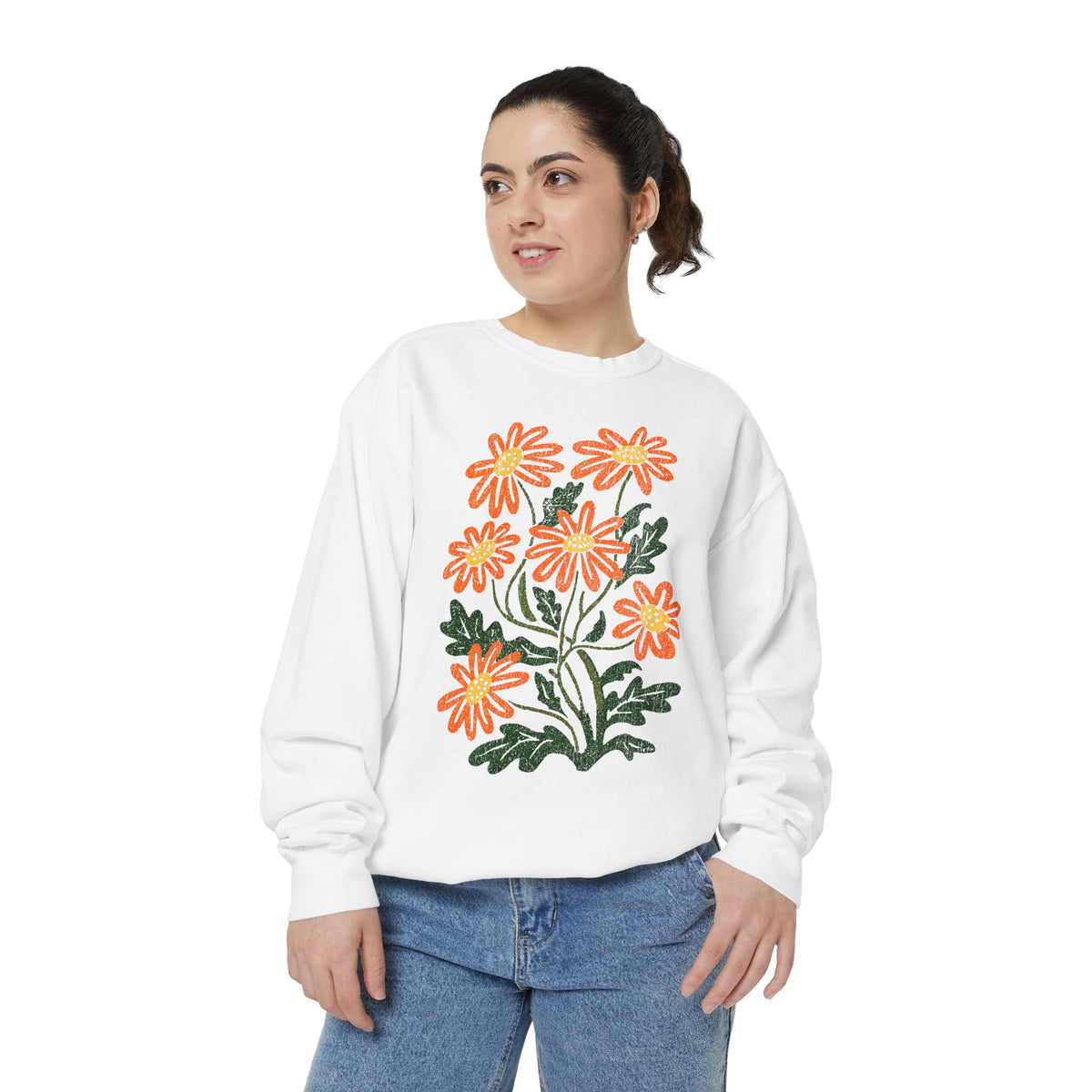 Orange Daisy Graphic Sweatshirt, Retro Floral Pullover for Flower Lovers, Groovy Botanical Top, Cheerful Garden Gift for Women