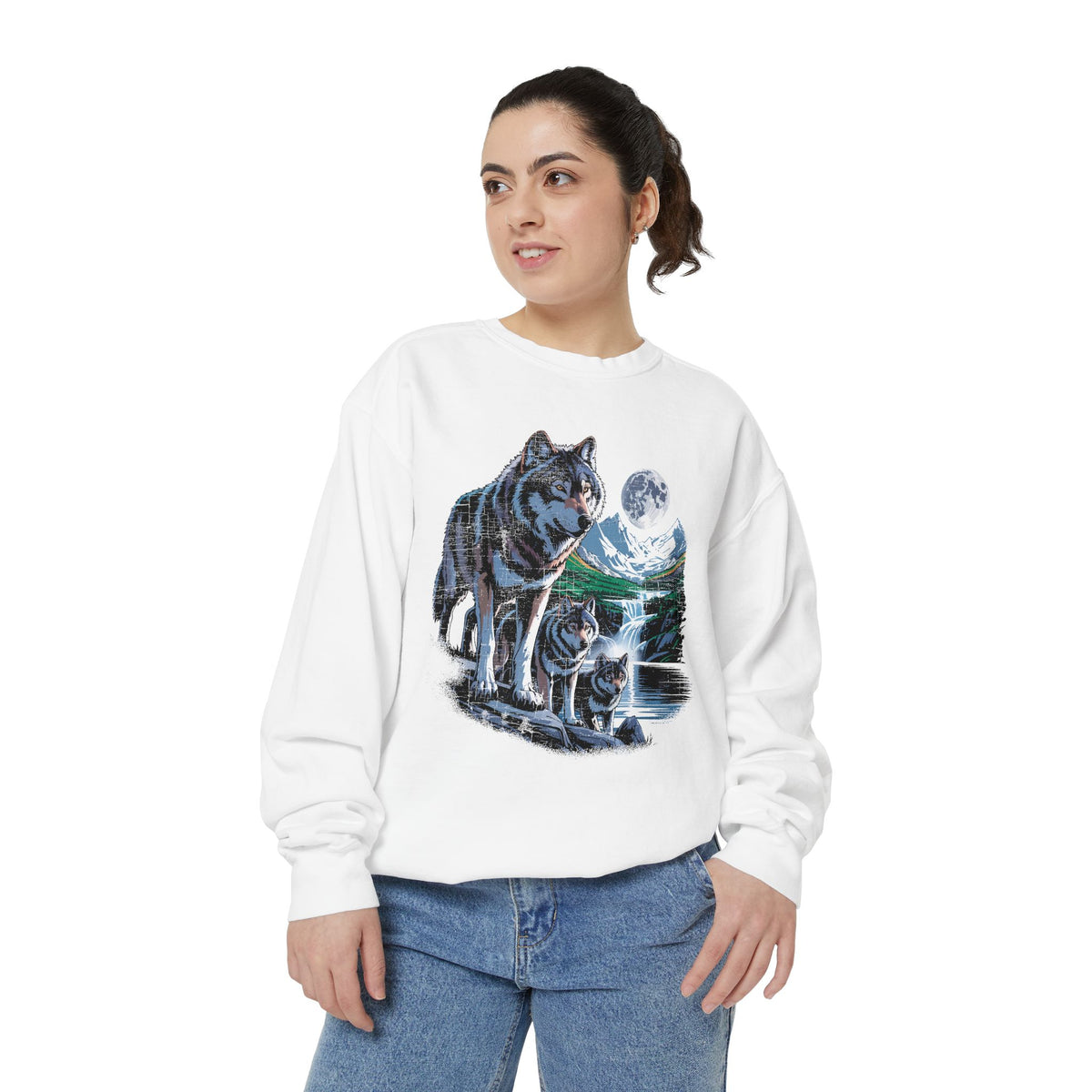 Wolf Pack Mountain Sweatshirt, Moonlit Wildlife Crewneck, Nature Lover Gift, Wilderness Forest Graphic Cozy Outdoor Pullover Unisex Top