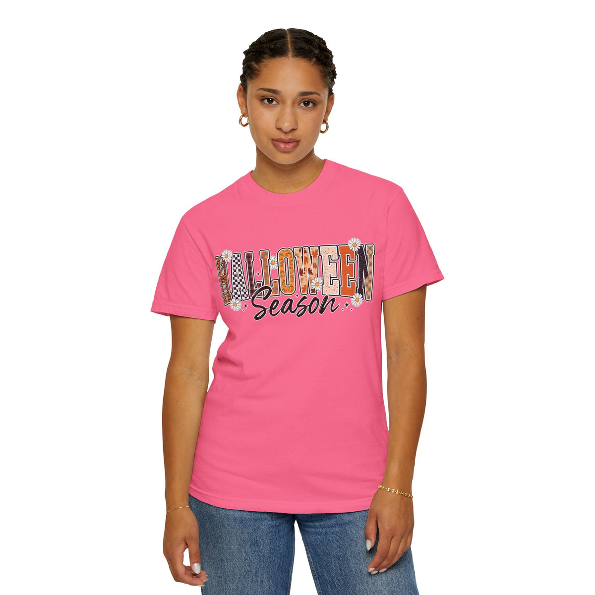 Halloween Season Shirt, Leopard Plaid Pumpkin Letter Graphic Tee, Cute Fall Gift for Women, Spooky October Outfit for Teachers and Moms
