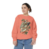 Winter Birds Graphic Sweatshirt, Vintage Woodland Pullover for Bird Lovers, Festive Nature Top, Cozy Christmas Gift for Birdwatchers
