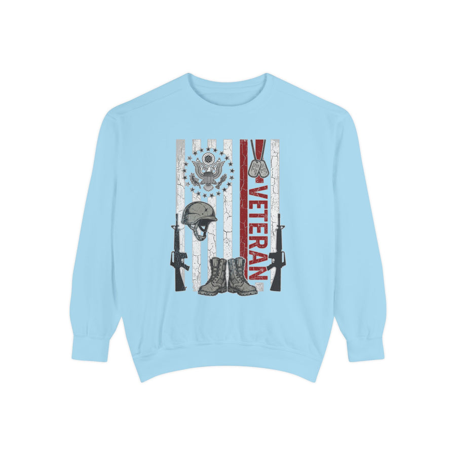 US Veteran Sweatshirt, Patriotic Military Crewneck with Helmet Boots and Dog Tags, Army Retirement Gift, Veterans Day Pullover for Soldier