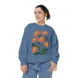 Orange Daisy Graphic Sweatshirt, Retro Floral Pullover for Flower Lovers, Groovy Botanical Top, Cheerful Garden Gift for Women