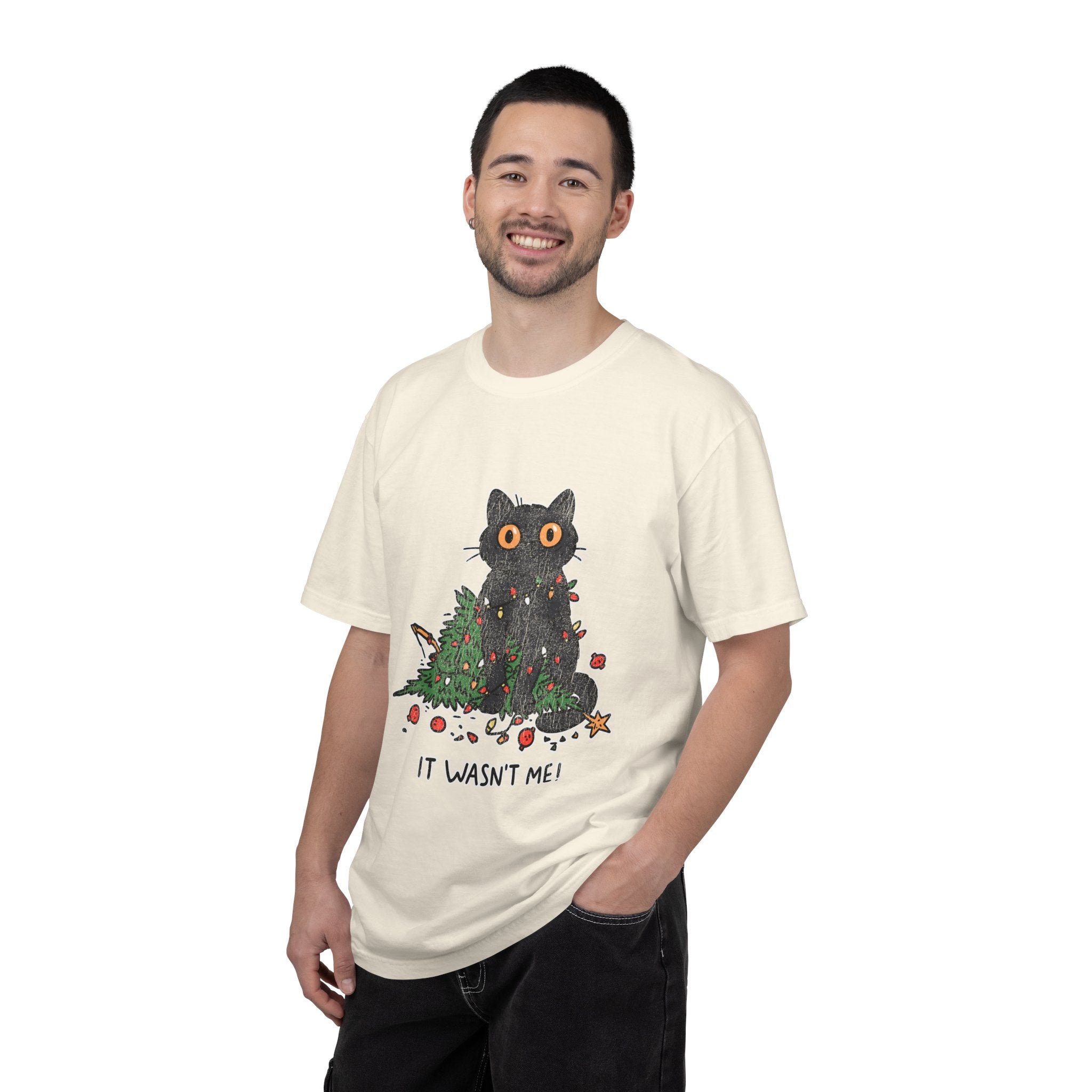 It Wasn't Me Black Cat Christmas Shirt, Funny Holiday T-Shirt, Mischievous Kitty Lights Tee, Gift for Cat Mom, Cat Dad, Christmas Party Top