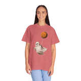 Cute Ghost Halloween Shirt, Pumpkin Balloon Graphic Tee, Vintage Spooky Season Gift for Women, Cozy October Fall Outfit for Ghost Lovers