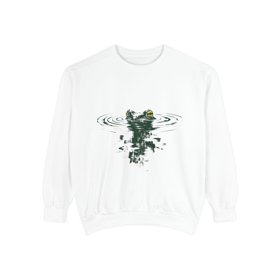 Frog Comfort Colors Sweatshirt, Moody Nature Aesthetic Sweatshirt, Pond Frog Graphic Crewneck, Wildlife Lover Gift