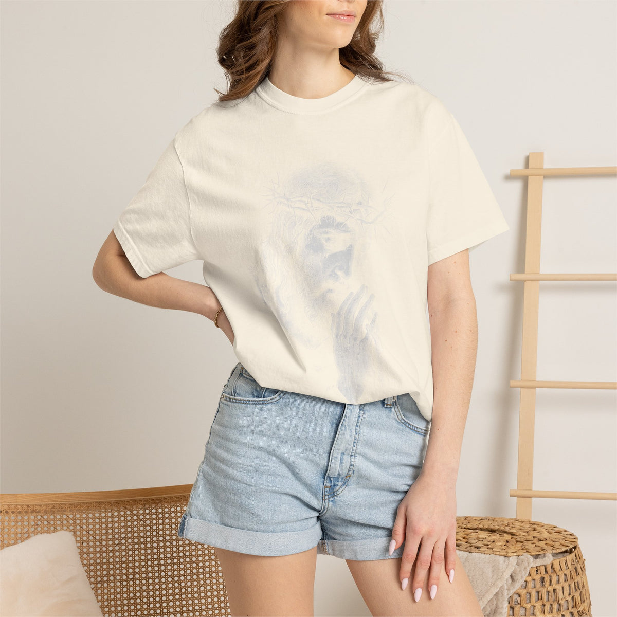 Jesus Praying Graphic Tee, Christian Faith T Shirt, Religious Streetwear Shirt, Vintage Jesus Shirt for Women Men