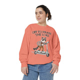 Christian Raccoon Comfort Colors Sweatshirt, Off to Praise the Lord Crewneck, Cute Faith Based Graphic Sweatshirt for Women