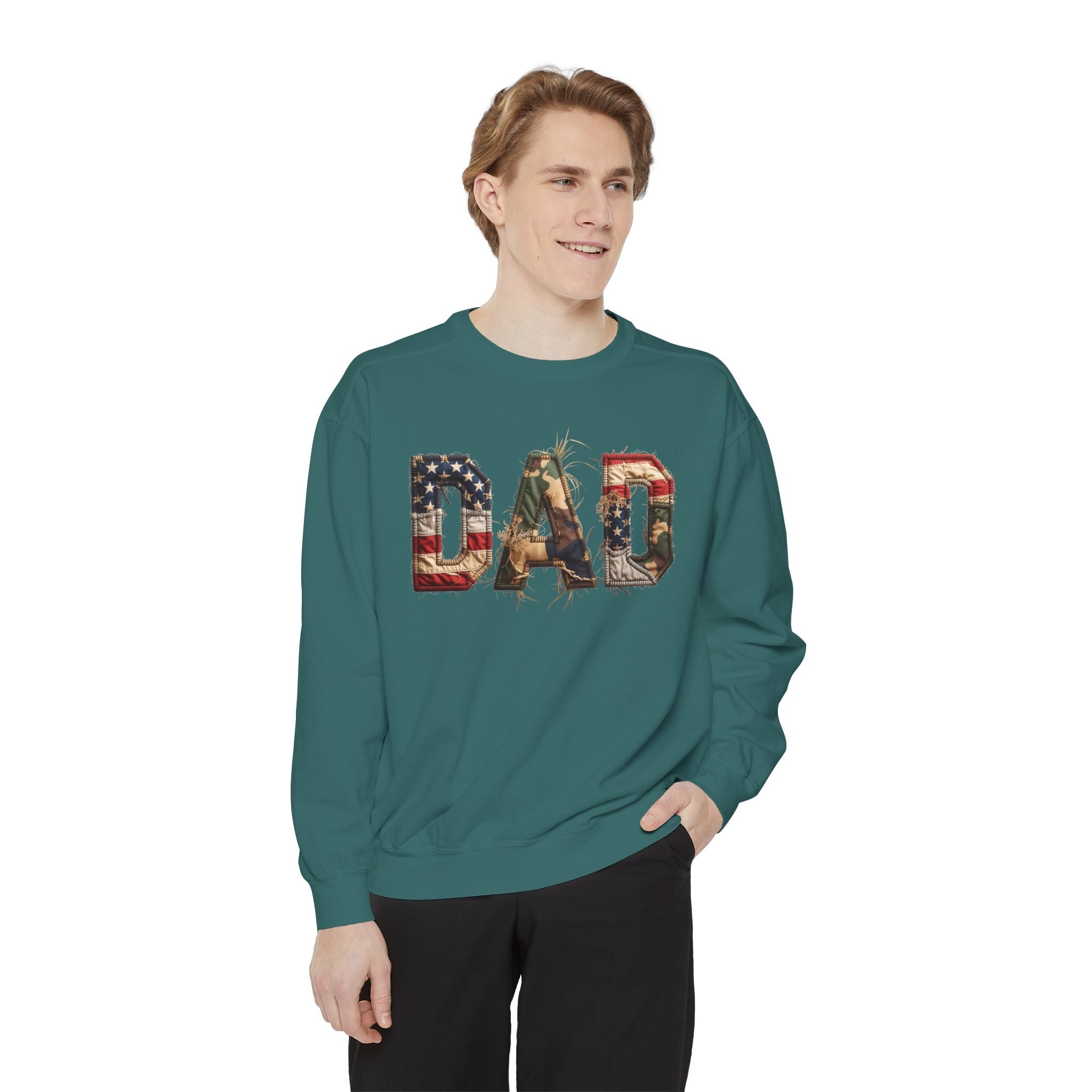 American Flag Dad Sweatshirt, Patriotic DAD Crewneck, USA Dad Sweatshirt, Father’s Day Gift for Dad, Fourth of July Apparel