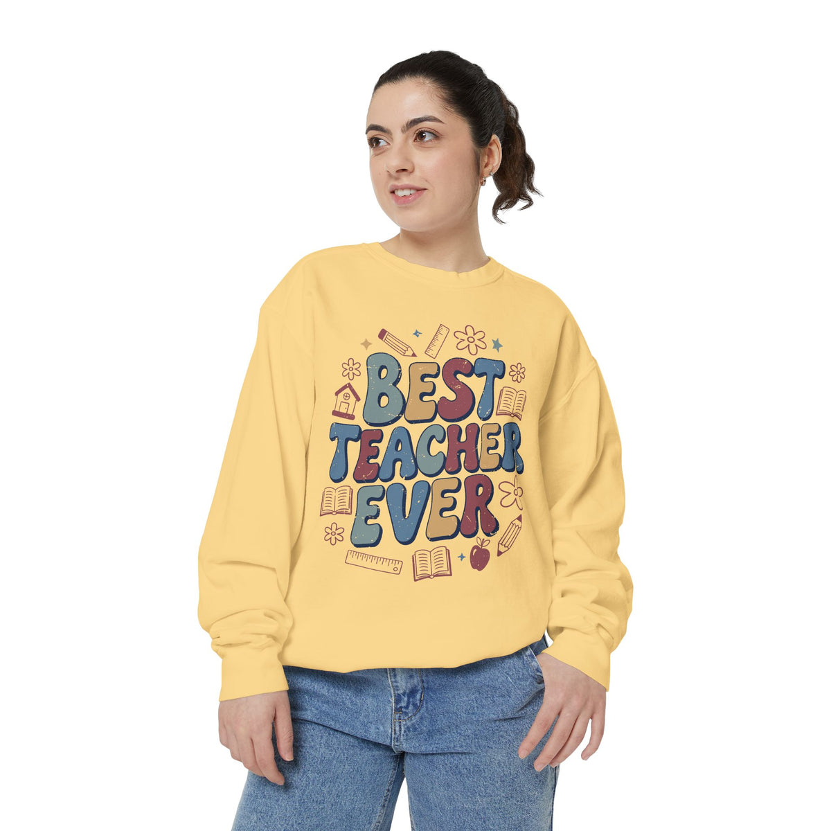 Best Teacher Ever Sweatshirt, Retro Educator Crewneck, Teacher Appreciation Gift, Back to School Outfit, Colorful School Staff Shirt