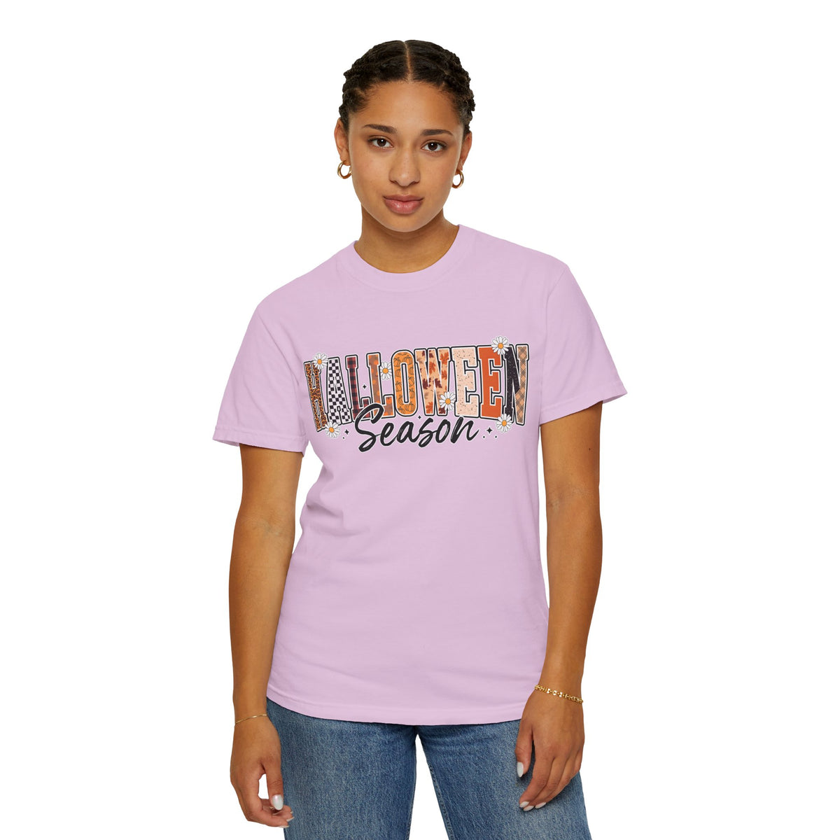 Halloween Season Shirt, Leopard Plaid Pumpkin Letter Graphic Tee, Cute Fall Gift for Women, Spooky October Outfit for Teachers and Moms