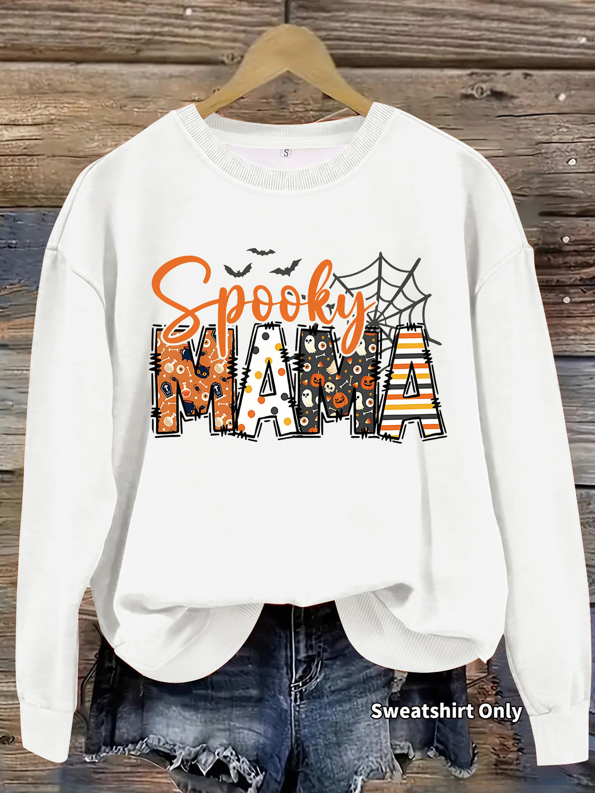 Spooky Mama Sweatshirt, Halloween Graphic Crewneck Pullover