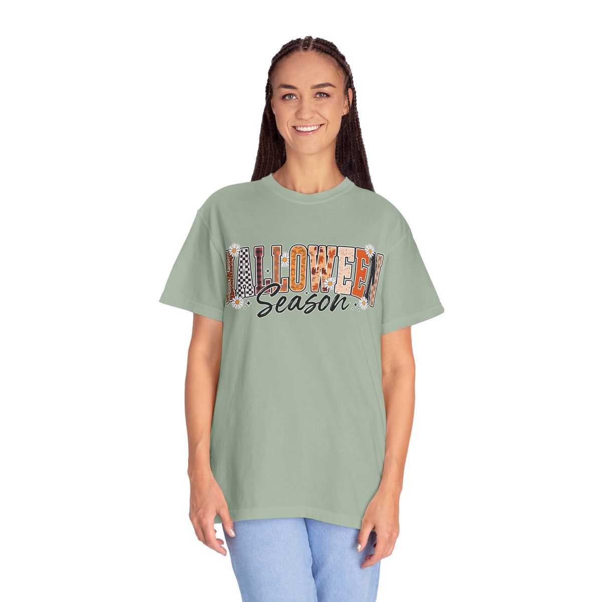 Halloween Season Shirt, Leopard Plaid Pumpkin Letter Graphic Tee, Cute Fall Gift for Women, Spooky October Outfit for Teachers and Moms