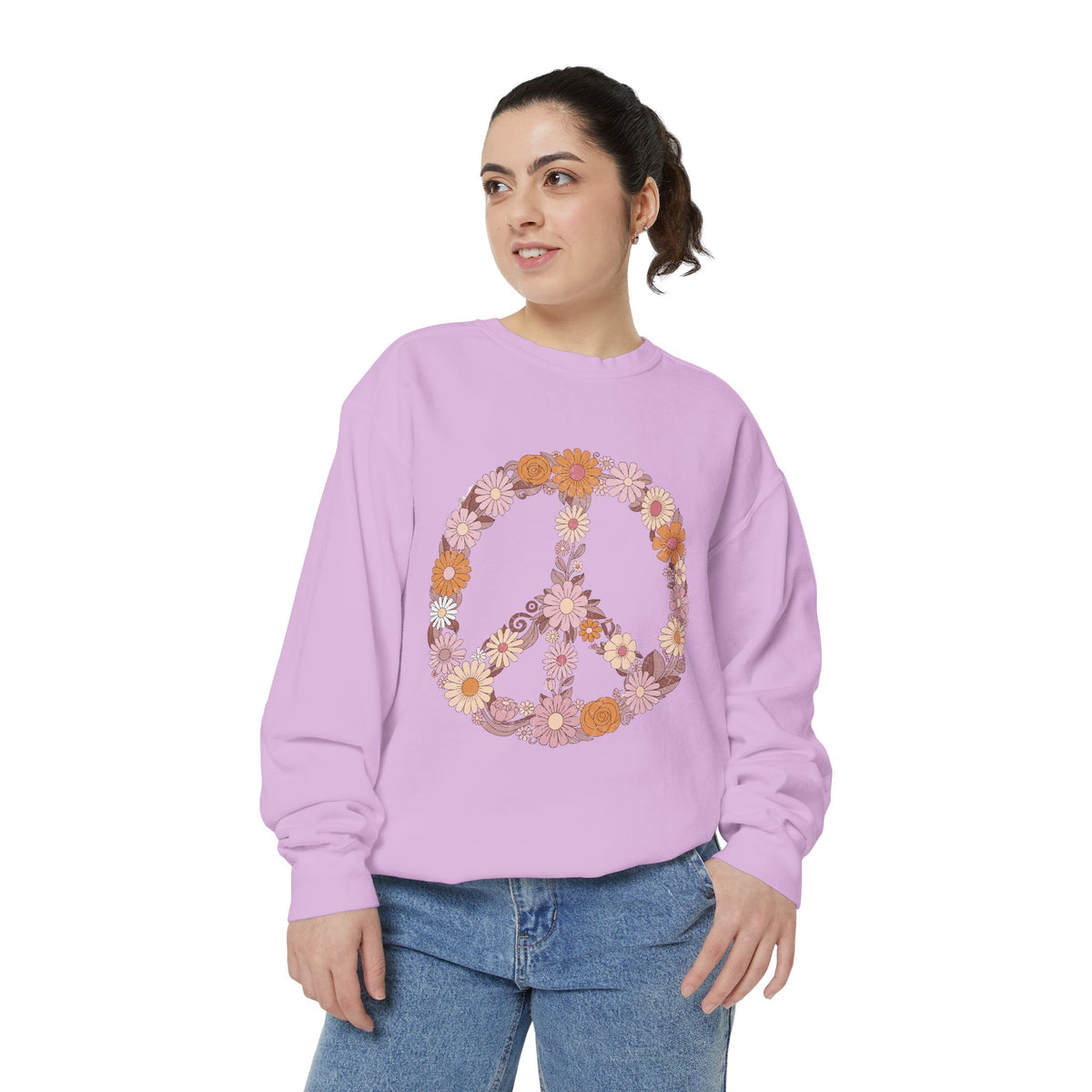 Floral Peace Sign Sweatshirt, Retro Daisy Crewneck for Women, Hippie Flower Gift, Cozy Boho Pullover for Festivals and Everyday Wear