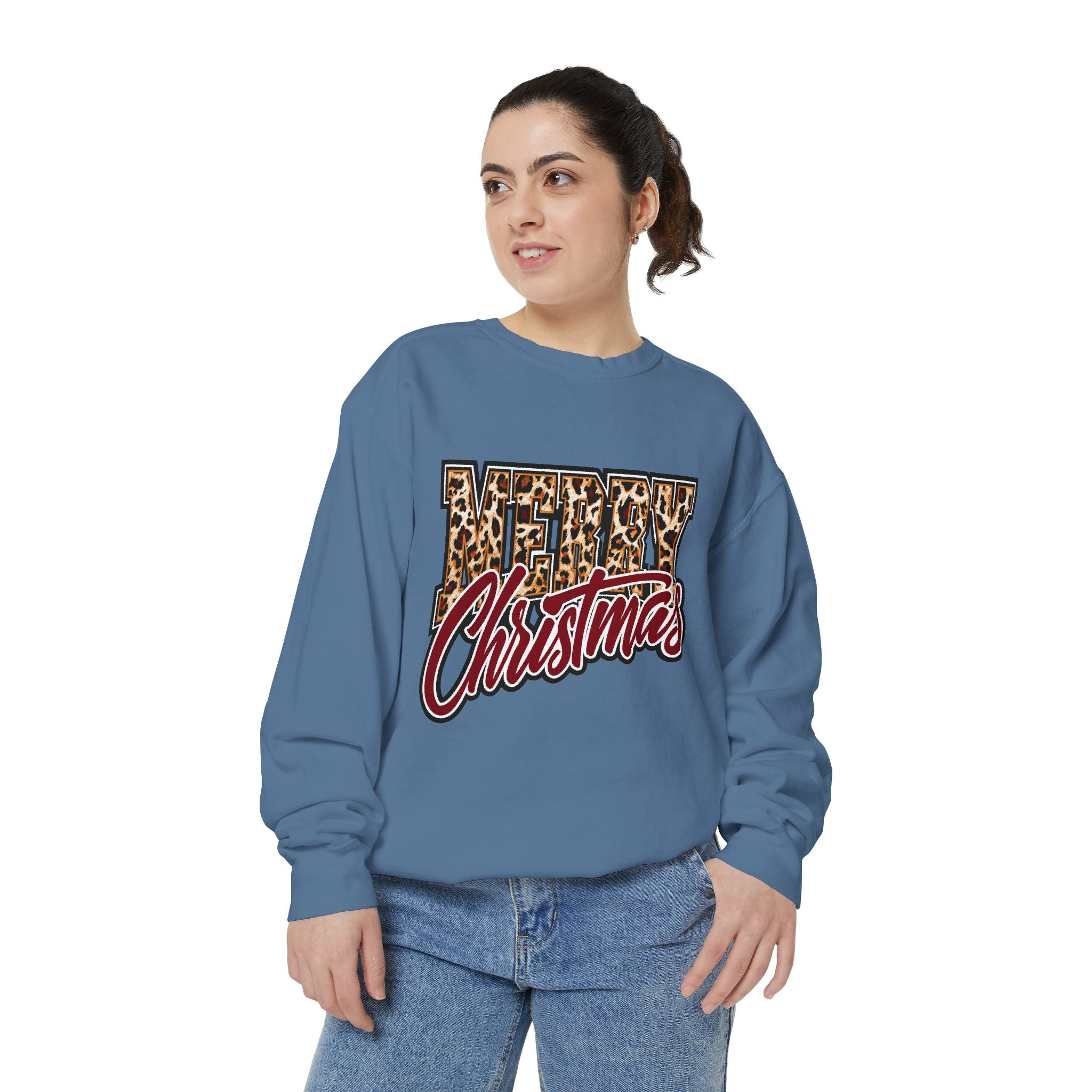 Merry Christmas Leopard Print Sweatshirt, Trendy Holiday Crewneck, Cheetah Lettering Pullover, Festive Gift for Women, Mom or Teacher