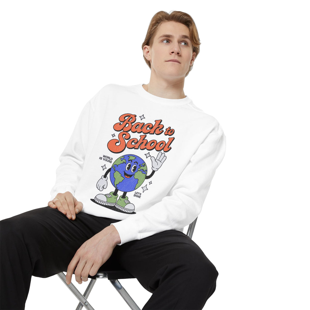Back to School Earth Sweatshirt, Retro Globe Graphic Pullover, Teacher First Day Outfit, Student Gift, Classroom Crewneck, Educator Gift