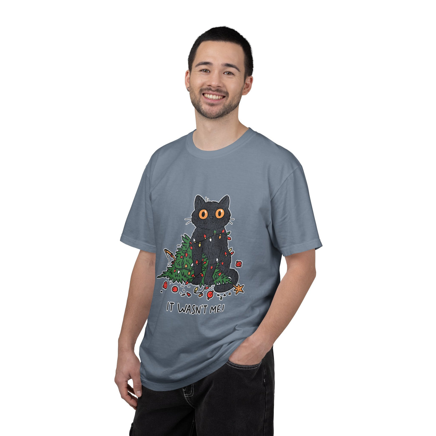 It Wasn't Me Black Cat Christmas Shirt, Funny Holiday T-Shirt, Mischievous Kitty Lights Tee, Gift for Cat Mom, Cat Dad, Christmas Party Top