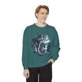 Wolf Pack Mountain Sweatshirt, Moonlit Wildlife Crewneck, Nature Lover Gift, Wilderness Forest Graphic Cozy Outdoor Pullover Unisex Top
