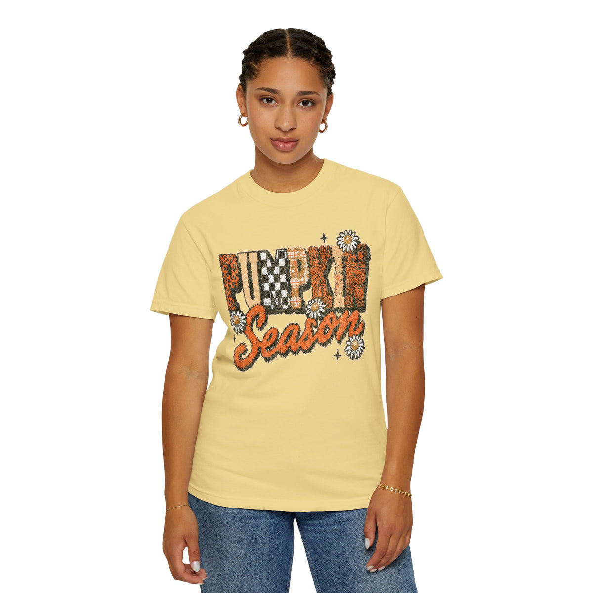 Pumpkin Season Shirt, Retro Leopard Checker Fall Graphic Tee, Cute Autumn Gift for Women, Cozy Thanksgiving October Outfit for Her