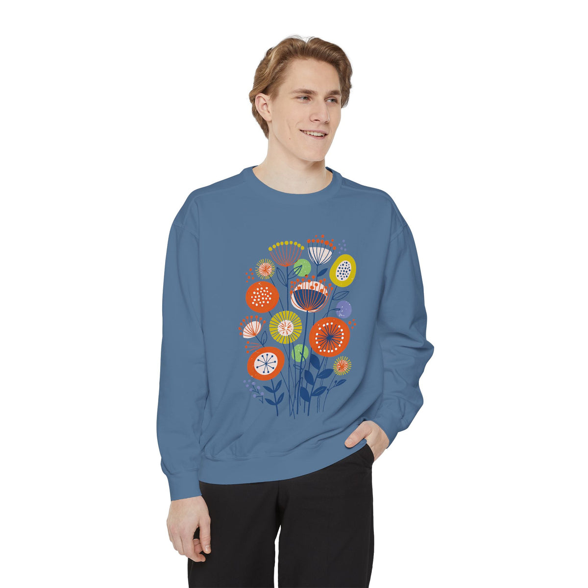 Retro Floral Graphic Sweatshirt, Colorful Botanical Pullover for Flower Lovers, Mid Century Garden Top, Cheerful Nature Gift for Her
