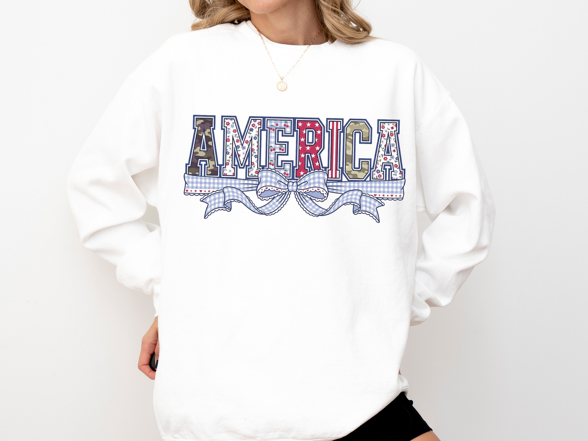 Patriotic America Bow Sweatshirt, Coquette USA Crewneck for Women, Vintage Americana Pullover, Fourth of July Sweatshirt Gift