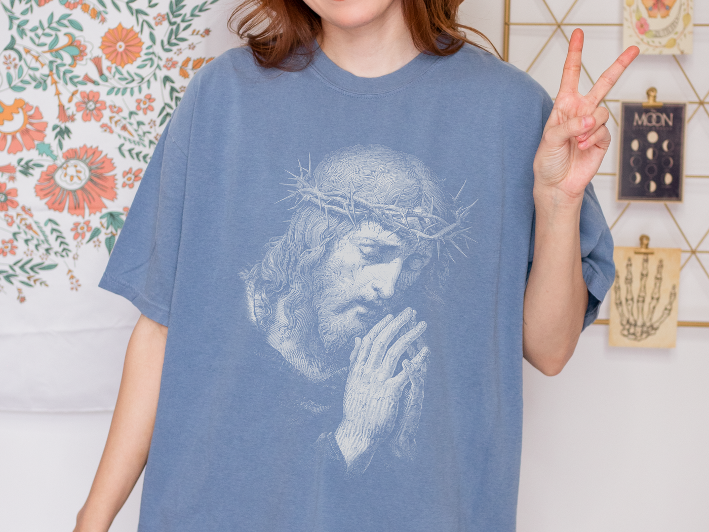 Jesus Praying Graphic Tee, Christian Faith T Shirt, Religious Streetwear Shirt, Vintage Jesus Shirt for Women Men