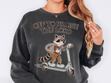 Christian Raccoon Comfort Colors Sweatshirt, Off to Praise the Lord Crewneck, Cute Faith Based Graphic Sweatshirt for Women