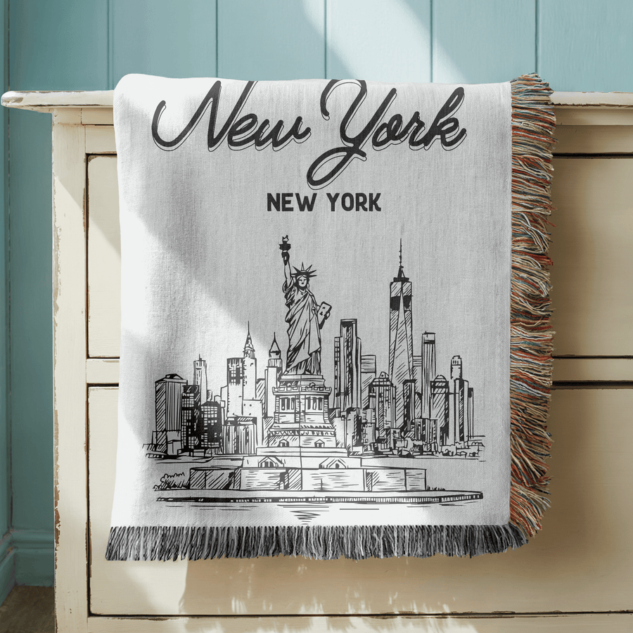 New York City Skyline Woven Blanket, NYC Throw Blanket with Statue of Liberty, New York Travel Gift, Cityscape Home Decor Blanket