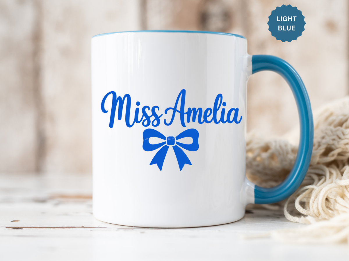 Personalized Teacher Name Mug, Custom Teacher Coffee Mug with Bow Design, Teacher Appreciation Gift, Classroom Desk Mug for Educators
