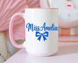 Personalized Teacher Name Mug, Custom Teacher Coffee Mug with Bow Design, Teacher Appreciation Gift, Classroom Desk Mug for Educators