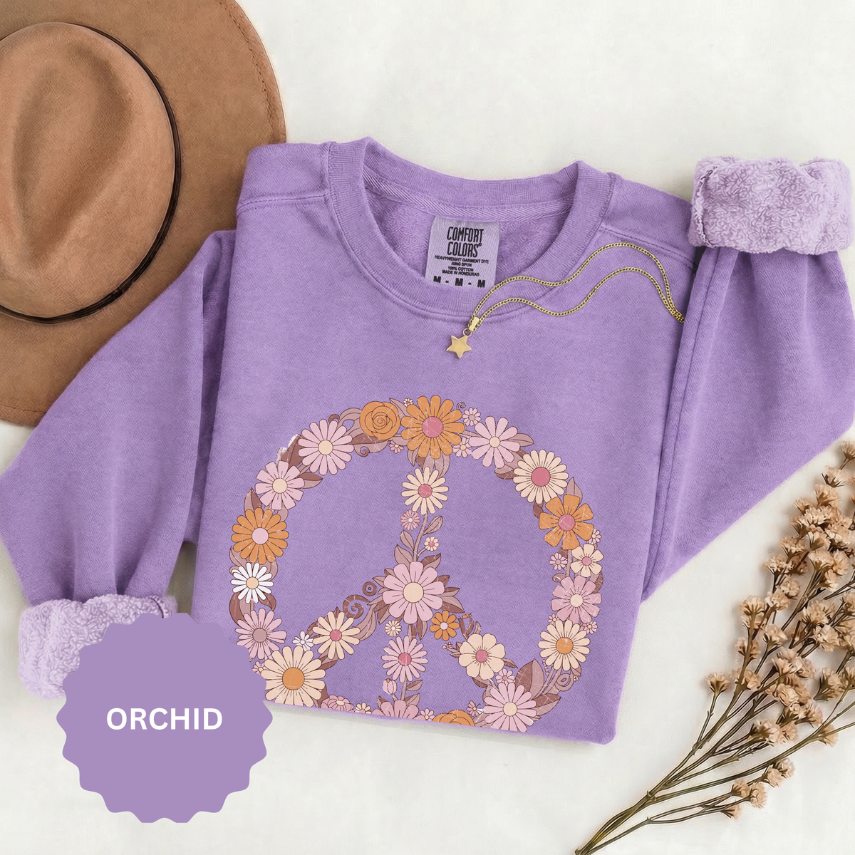 Floral Peace Sign Sweatshirt, Retro Daisy Crewneck for Women, Hippie Flower Gift, Cozy Boho Pullover for Festivals and Everyday Wear