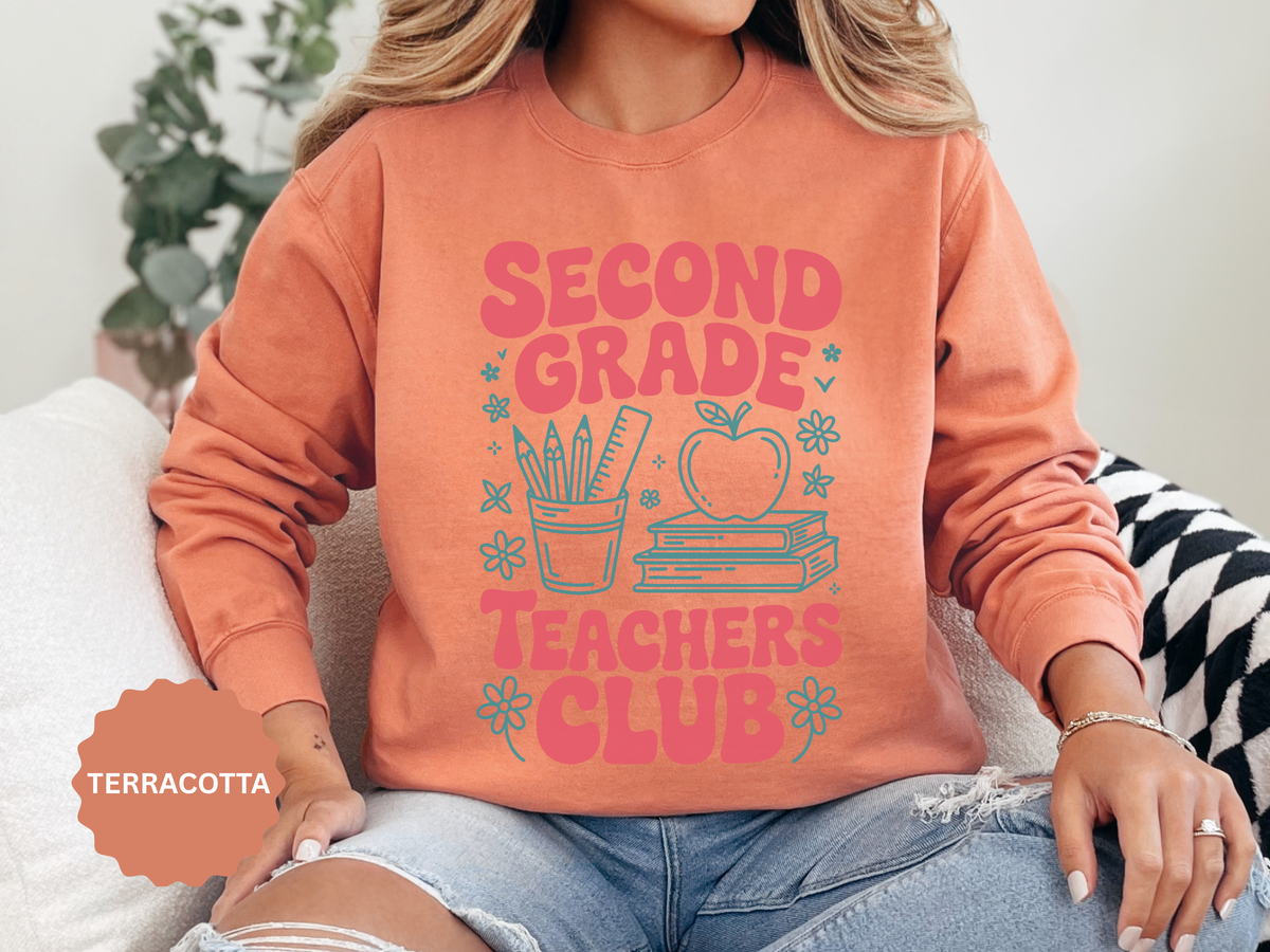 Second Grade Teachers Club Sweatshirt, Retro Teacher Crewneck, 2nd Grade Team Shirt, Back to School Outfit, Educator Appreciation Gift
