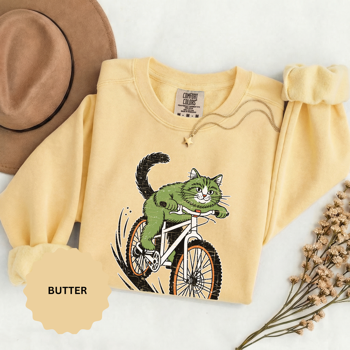 Mountain Bike Cat Sweatshirt, Funny Cycling Kitty Crewneck, Cat Lover Gift, Outdoor Adventure Graphic Cozy Biker Pullover Shirt Top