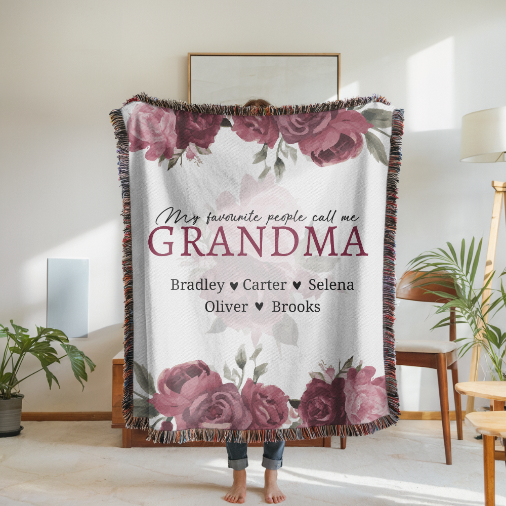 Personalized Grandma Woven Blanket, Rose Floral Throw, Grandmother Gift, Custom Family Keepsake, Nana Birthday Gift, Cozy Living Room Decor
