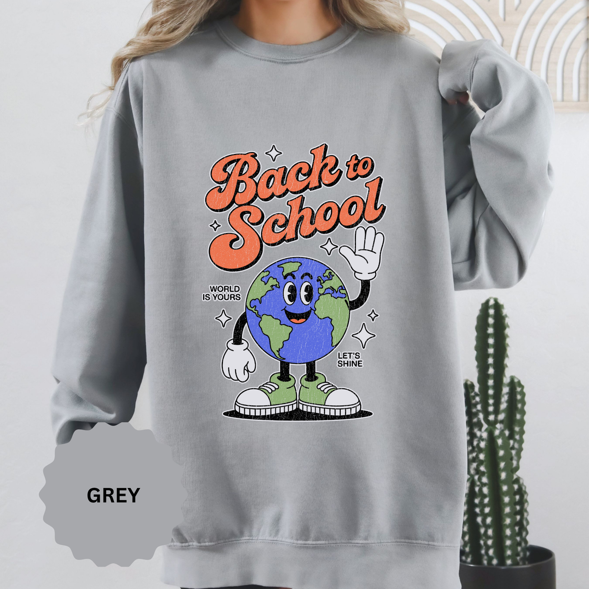 Back to School Earth Sweatshirt, Retro Globe Graphic Pullover, Teacher First Day Outfit, Student Gift, Classroom Crewneck, Educator Gift