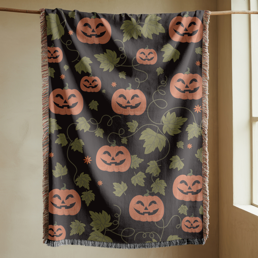 Vintage Pumpkin Halloween Blanket, Spooky Jack O Lantern Throw for Cozy Fall Home Decor, Rustic Autumn Sofa Blanket, Halloween Gift