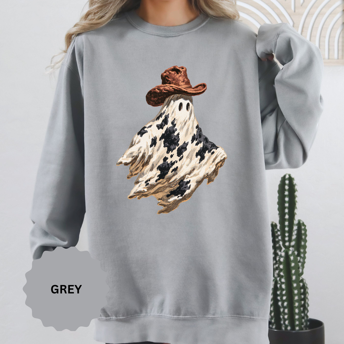 Western Ghost Halloween Sweatshirt, Cowboy Hat Spooky Pullover, Cute Vintage Fall Gift for Cowgirl, Country October Outfit for Women
