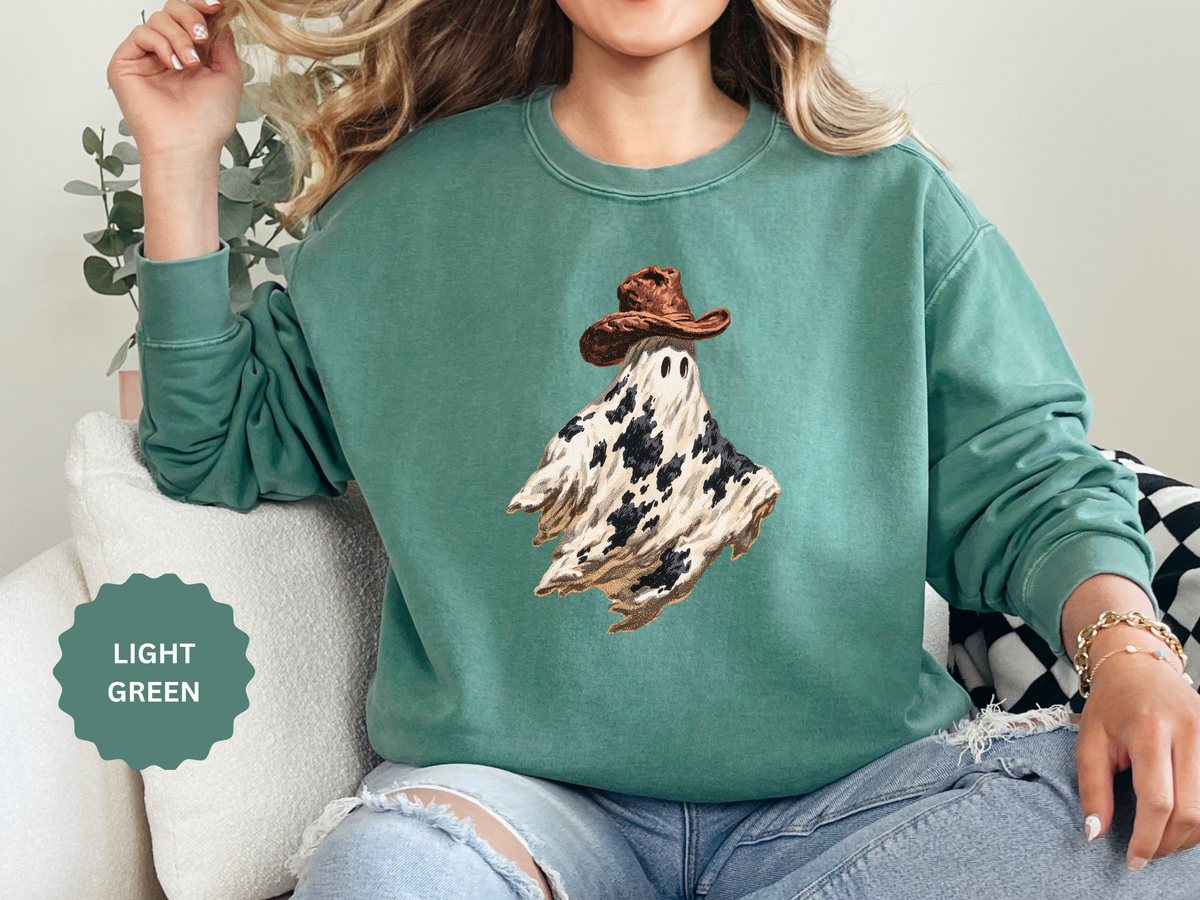 Western Ghost Halloween Sweatshirt, Cowboy Hat Spooky Pullover, Cute Vintage Fall Gift for Cowgirl, Country October Outfit for Women