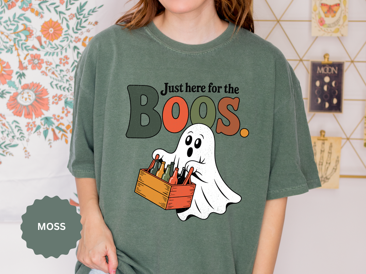 Funny Halloween Ghost Shirt, Where My Boos At Graphic Tee, Spooky Season Drinking Gift for Beer Lover, Fun Adult Costume Party Outfit