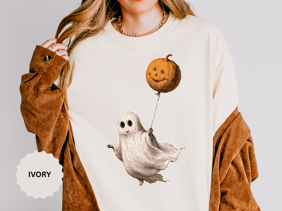 Cute Ghost Halloween Shirt, Pumpkin Balloon Graphic Tee, Vintage Spooky Season Gift for Women, Cozy October Fall Outfit for Ghost Lovers