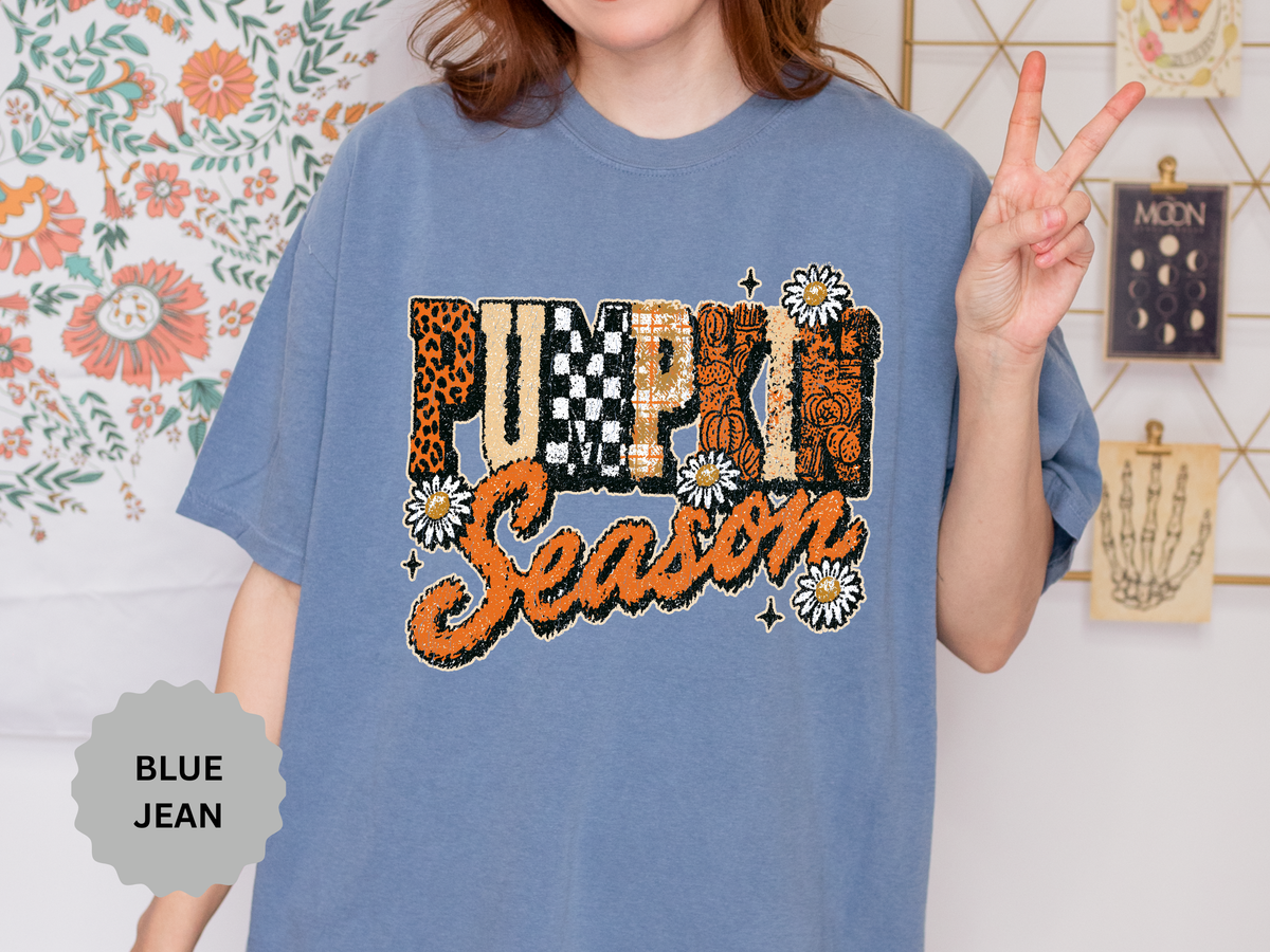 Pumpkin Season Shirt, Retro Leopard Checker Fall Graphic Tee, Cute Autumn Gift for Women, Cozy Thanksgiving October Outfit for Her