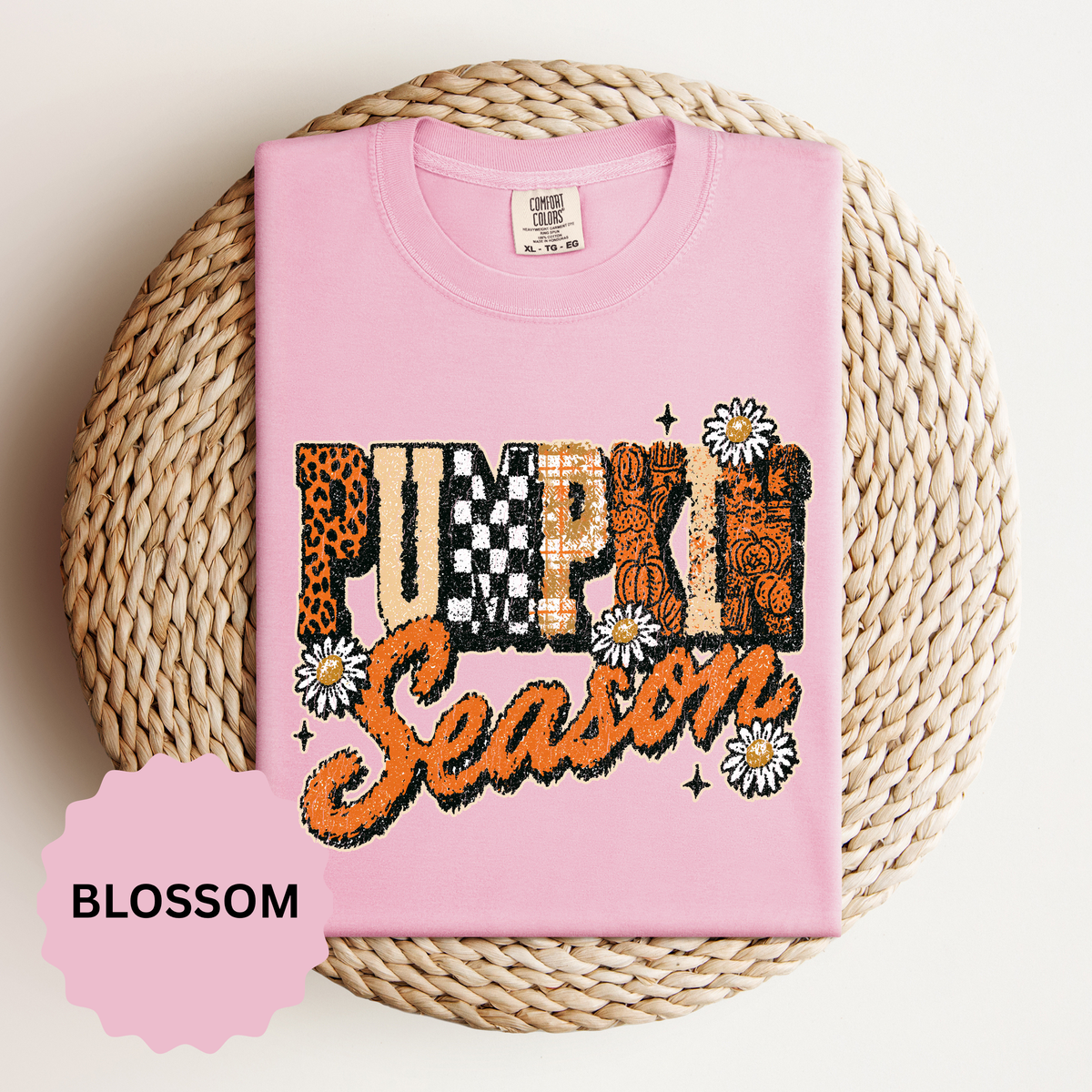 Pumpkin Season Shirt, Retro Leopard Checker Fall Graphic Tee, Cute Autumn Gift for Women, Cozy Thanksgiving October Outfit for Her