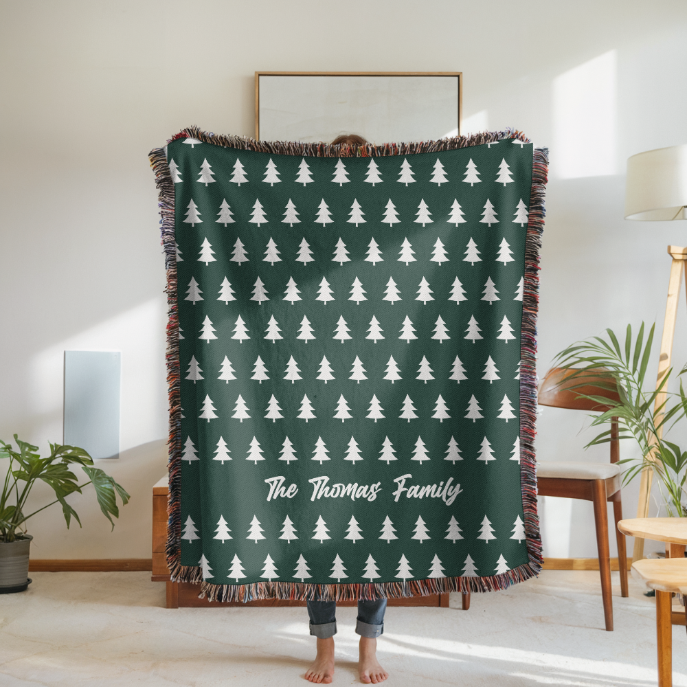 Personalized Family Christmas Blanket, Custom Last Name Pine Tree Throw for Cozy Winter Home Decor, Rustic Holiday Gift for Family