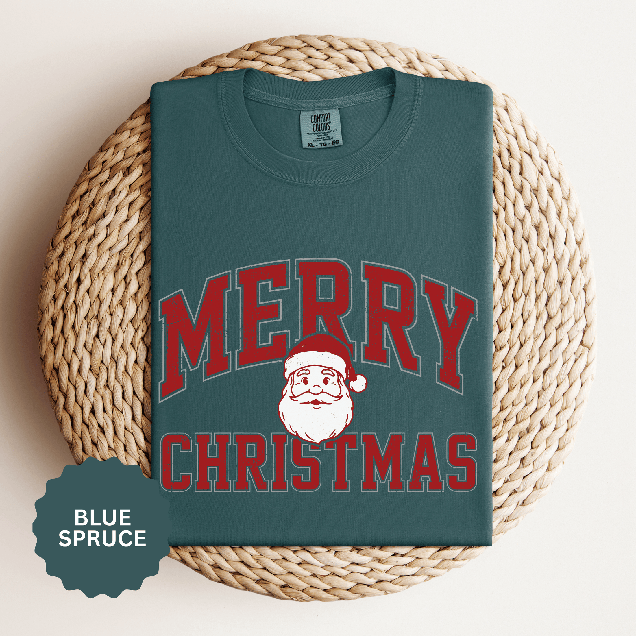 Merry Christmas Santa Shirt, Vintage Holiday T-Shirt, Festive Christmas Party Tee, Retro Santa Claus Gift for Family Photos, Men or Women