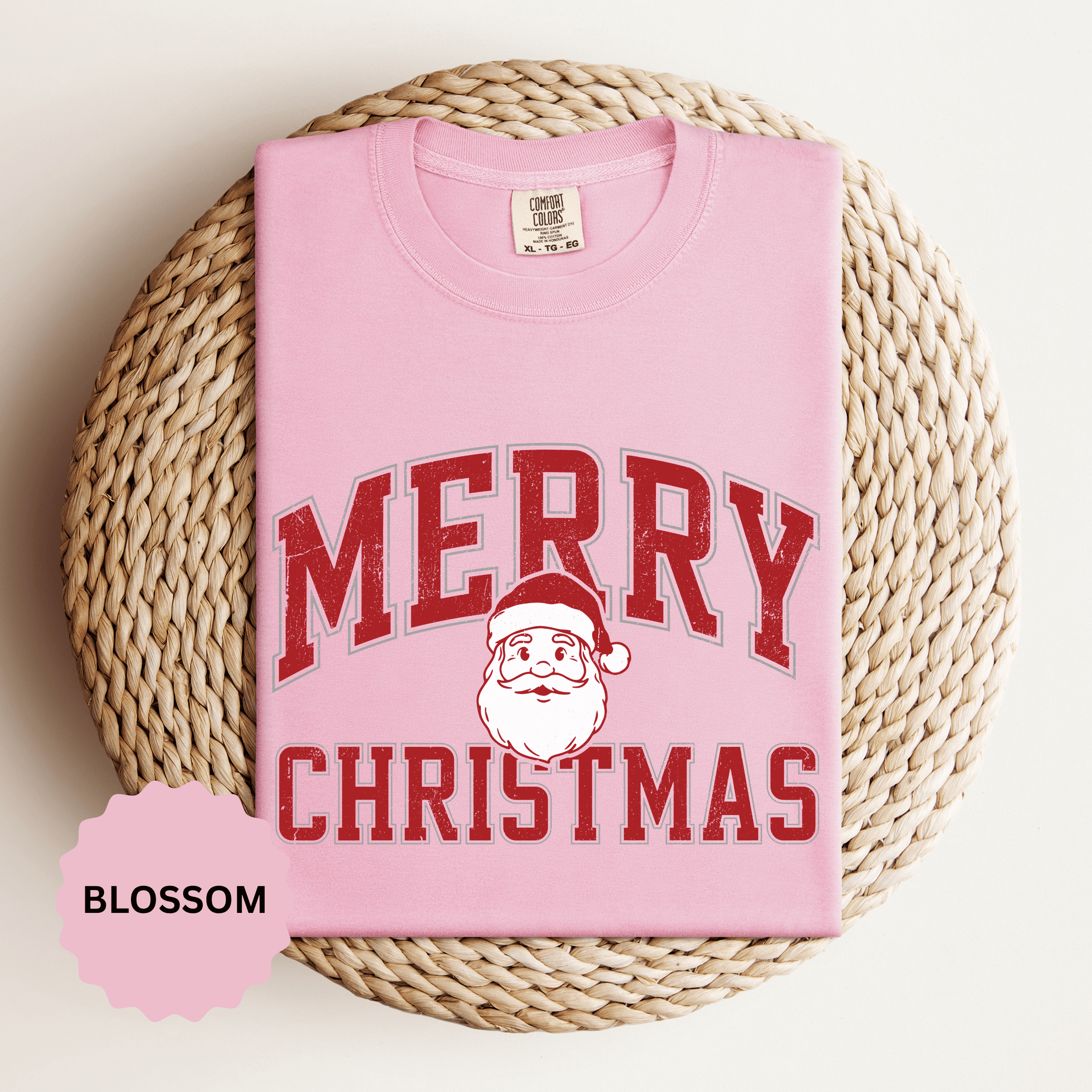 Merry Christmas Santa Shirt, Vintage Holiday T-Shirt, Festive Christmas Party Tee, Retro Santa Claus Gift for Family Photos, Men or Women