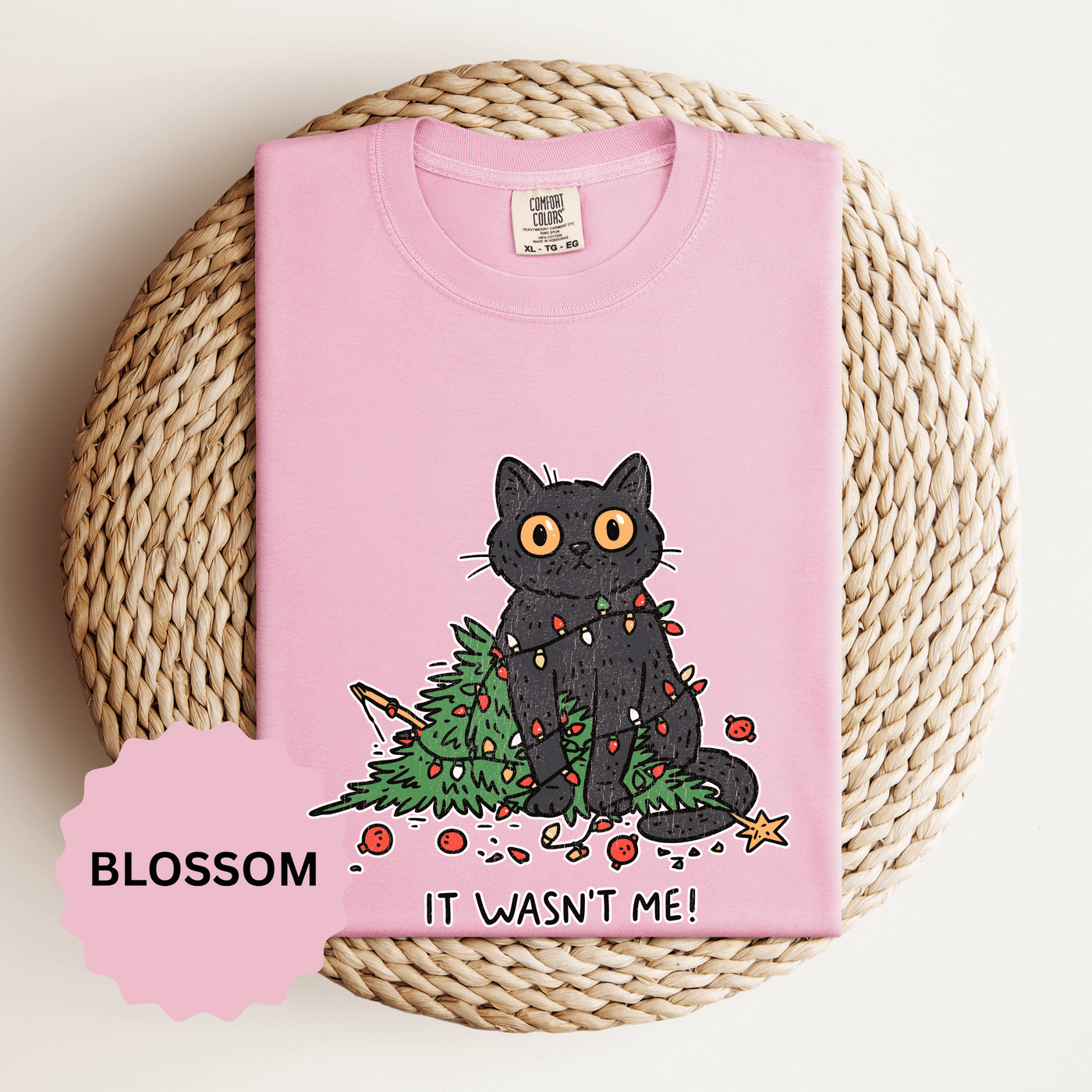 It Wasn't Me Black Cat Christmas Shirt, Funny Holiday T-Shirt, Mischievous Kitty Lights Tee, Gift for Cat Mom, Cat Dad, Christmas Party Top