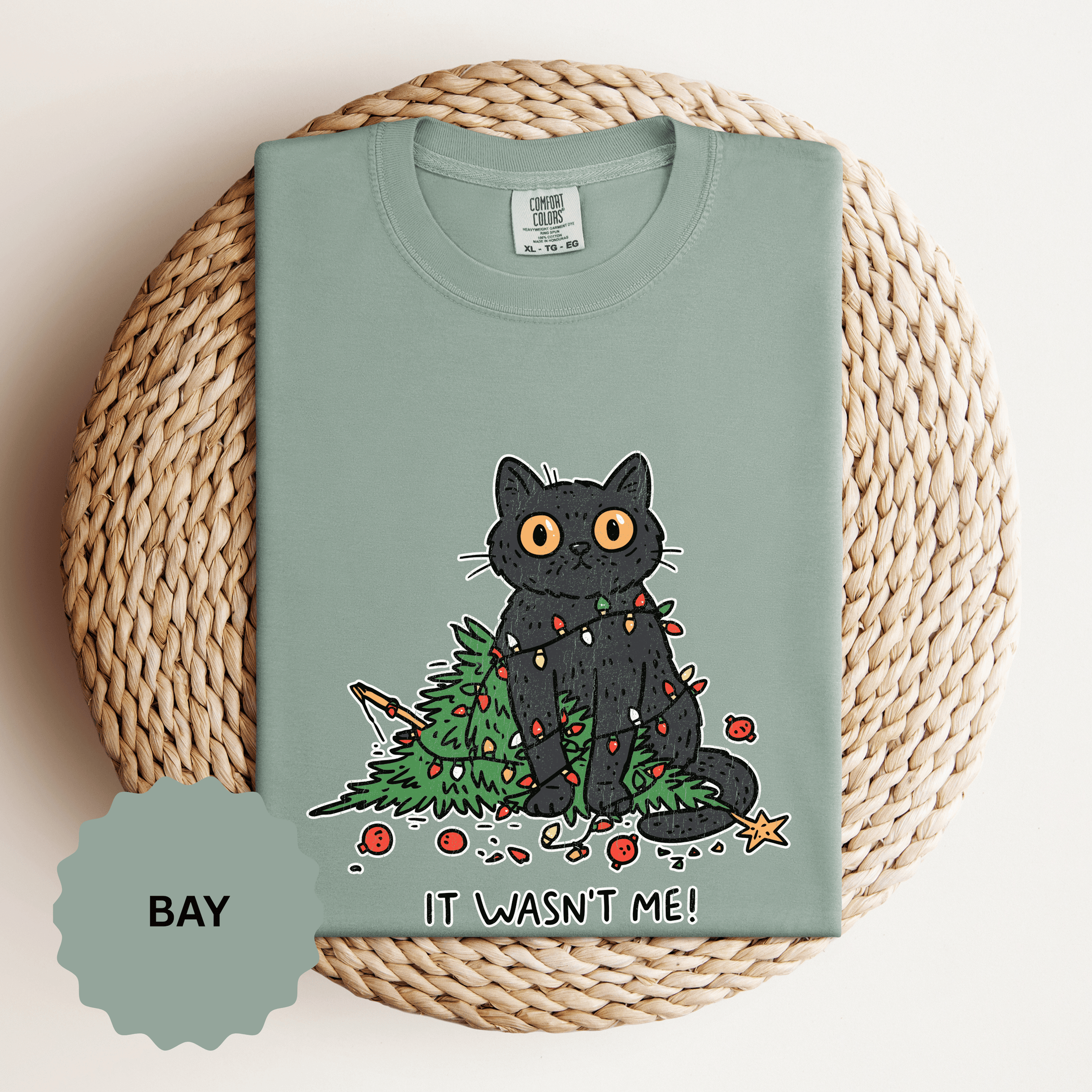 It Wasn't Me Black Cat Christmas Shirt, Funny Holiday T-Shirt, Mischievous Kitty Lights Tee, Gift for Cat Mom, Cat Dad, Christmas Party Top
