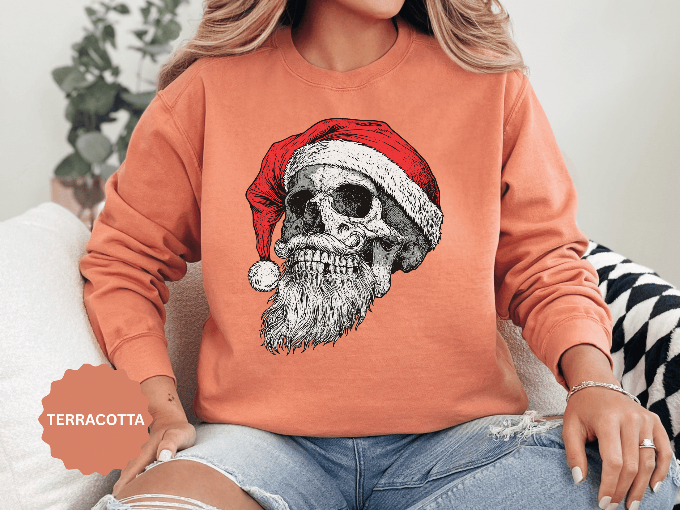 Skull Santa Sweatshirt, Gothic Christmas Crewneck, Creepy Holiday Skeleton Pullover, Alternative Xmas Gift for Metalhead or Horror Fan